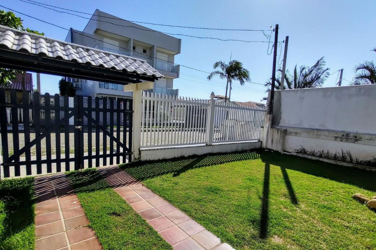 Tranquilidade A Alguns Passos Da Praia - Churrasqueira, Super Wi-Fi! Matinhos Esterno foto
